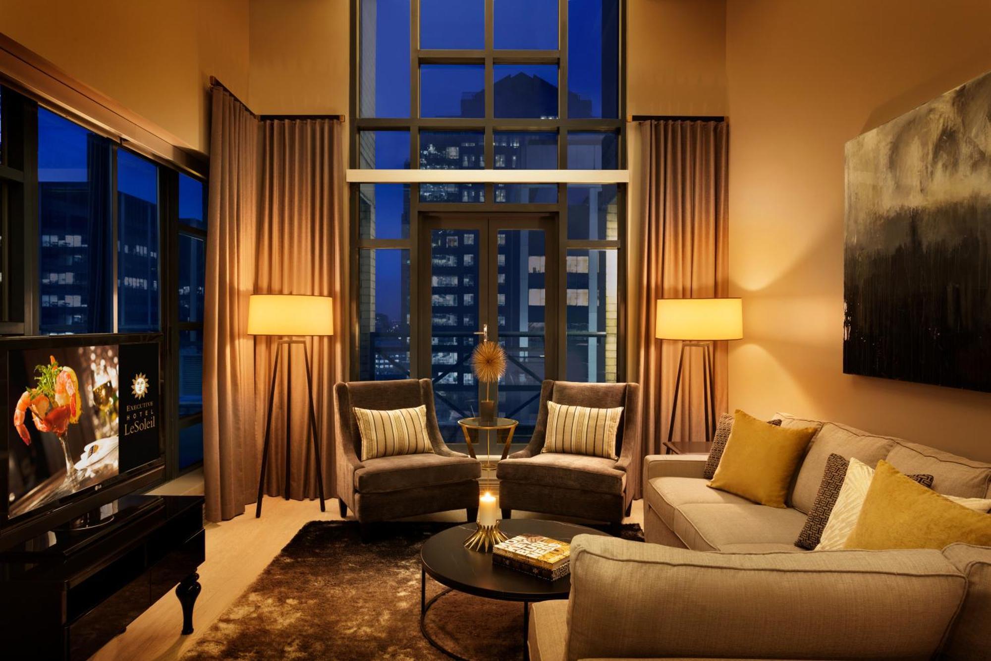 Senior Penthouse Sofa Bed