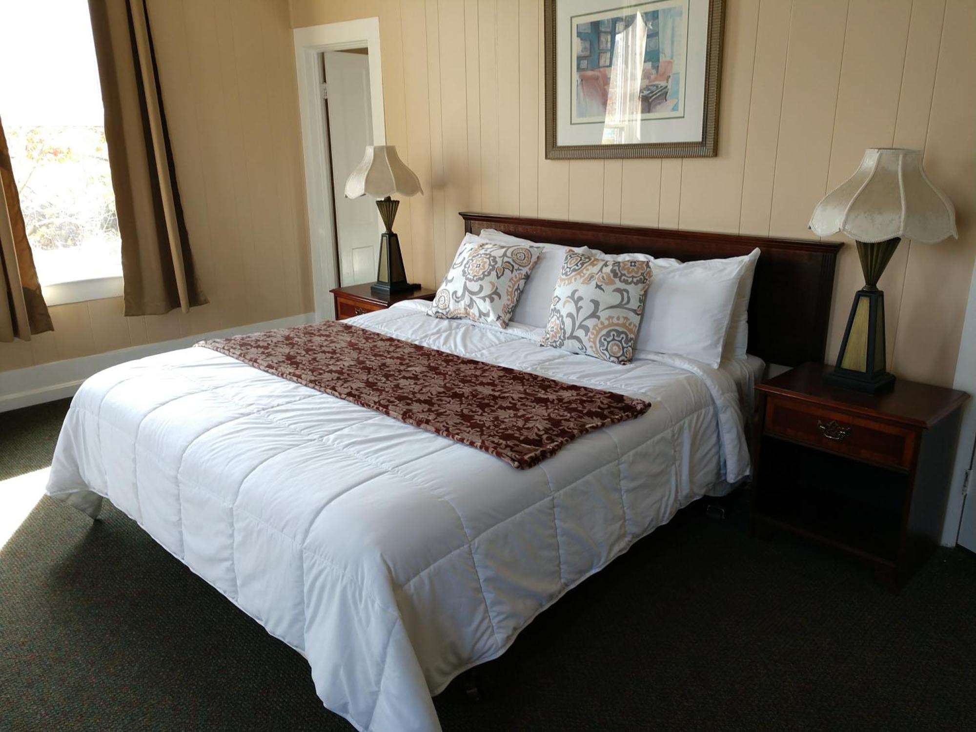 Two-Bedroom Suite