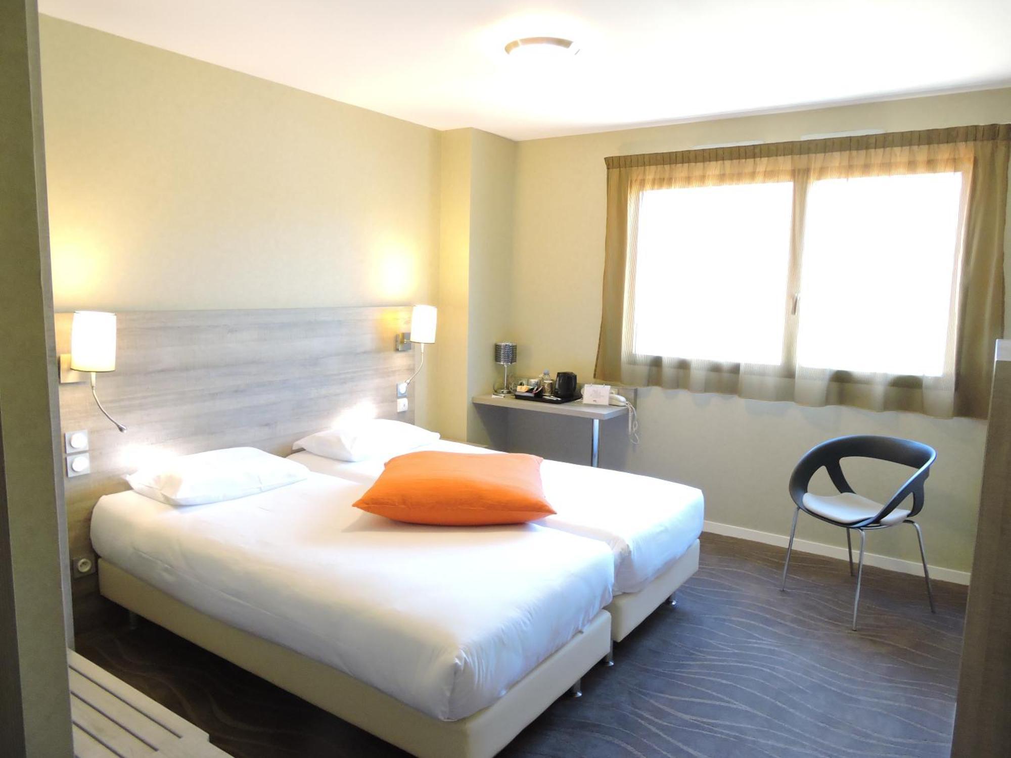 Twin Room,430427460:JPEG