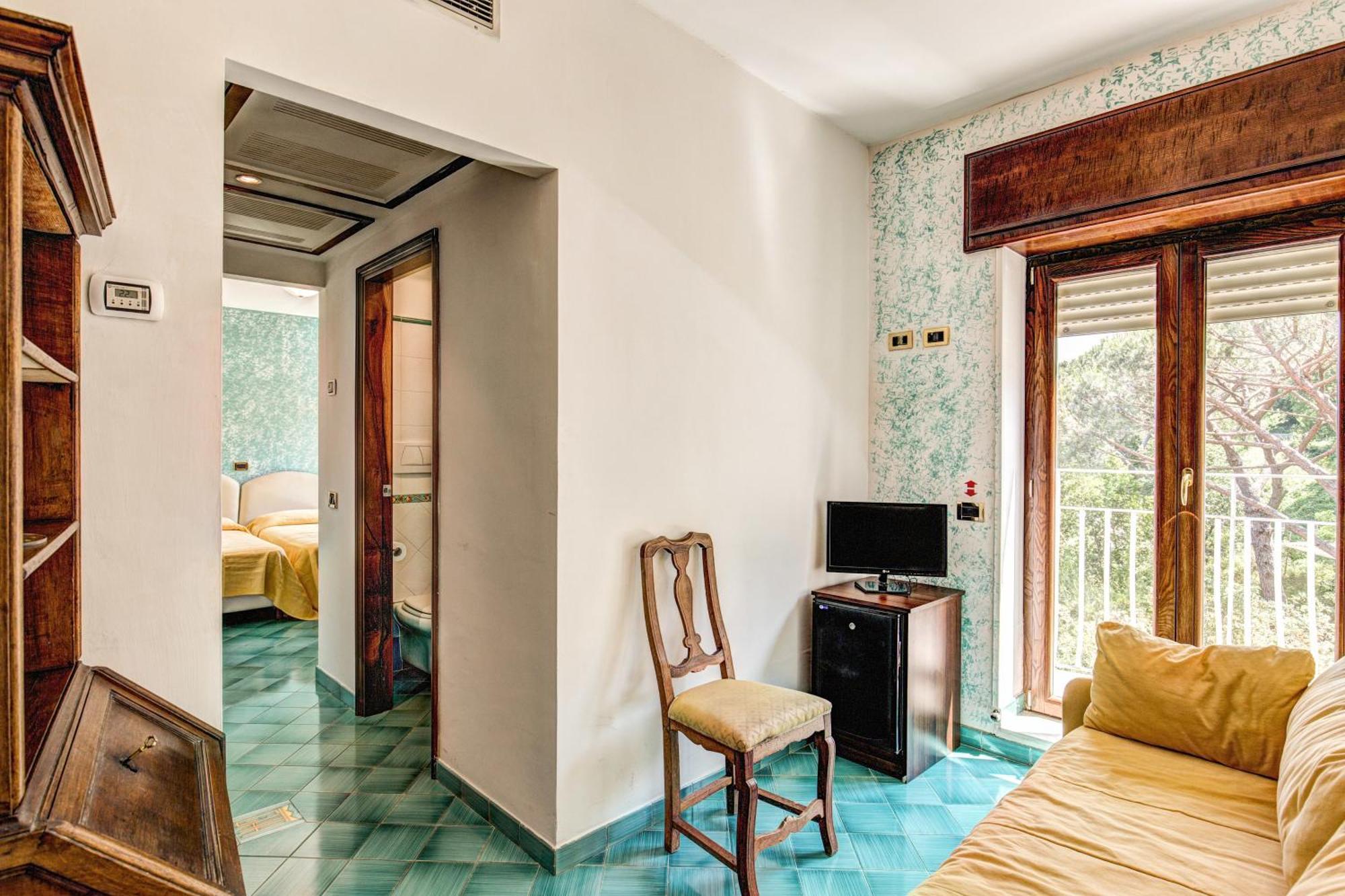 Double or Twin Room with Balcony