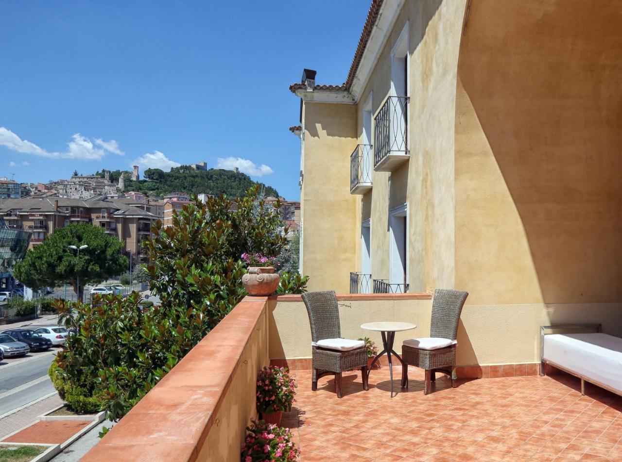 Suite Terrace,1008284587:JPEG