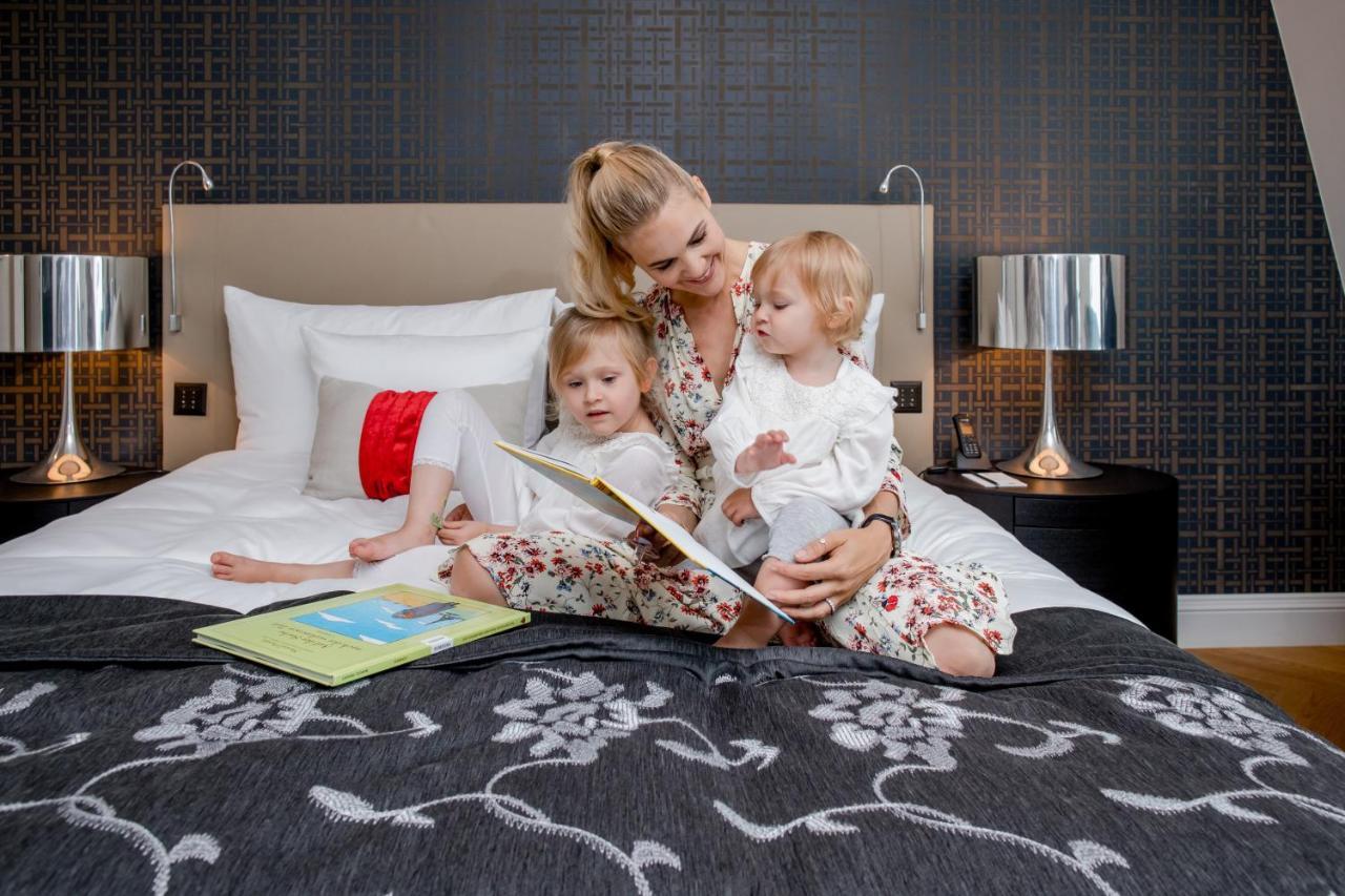 Family Two Bedroom,695995218:JPEG