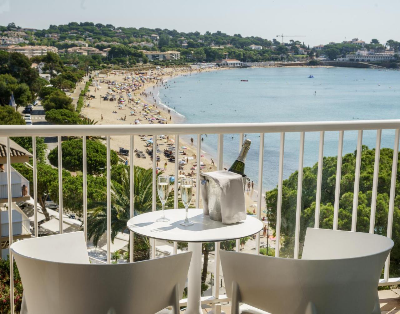 Standard Double or Twin Room Sea View