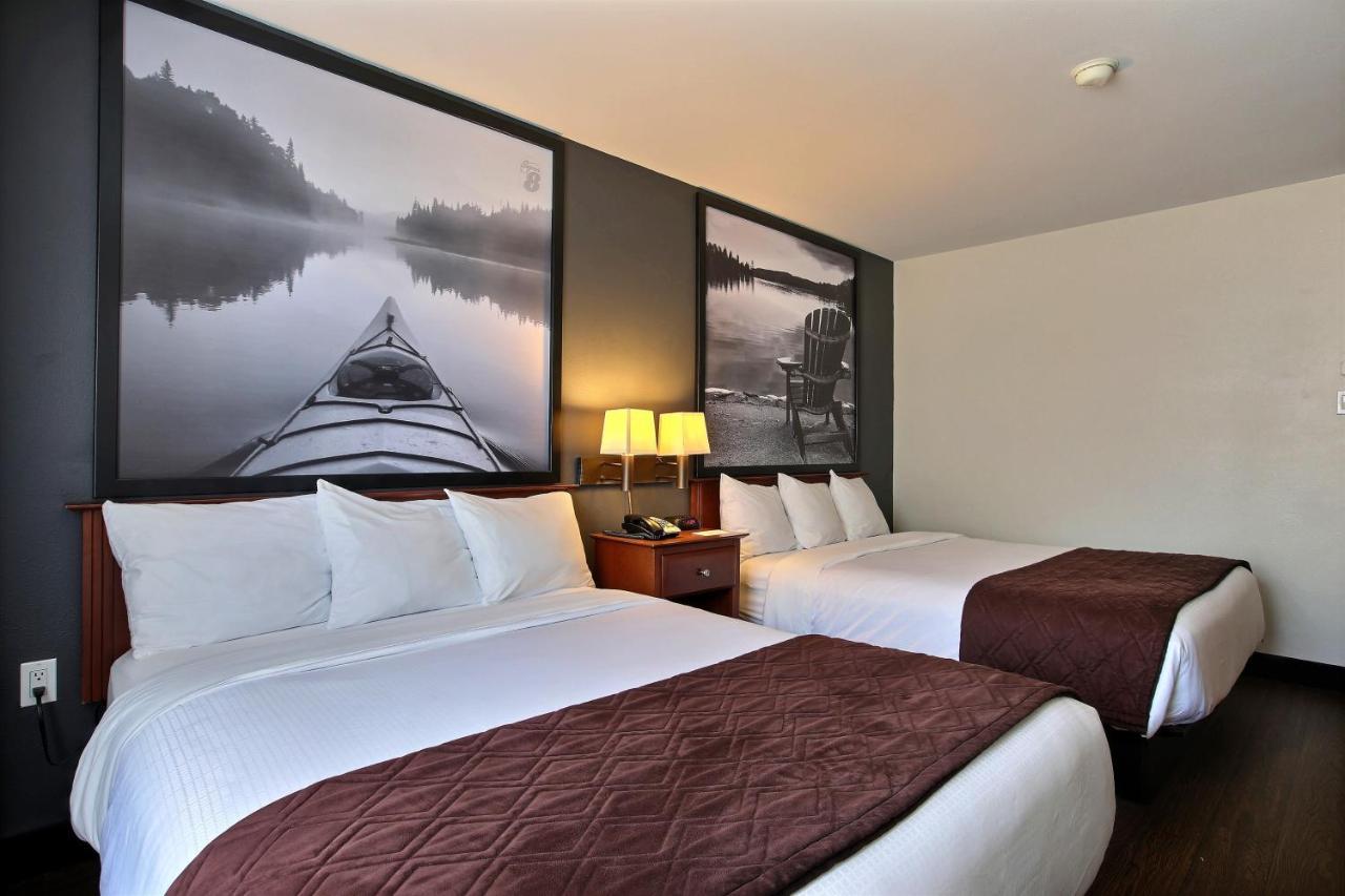 Queen Room Two Queen Beds Non-Smoking
