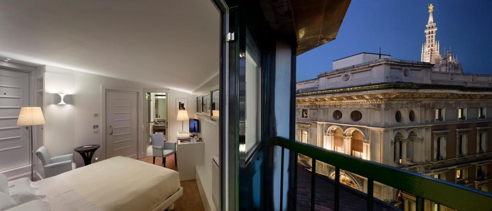 Suite with Sofa Bed