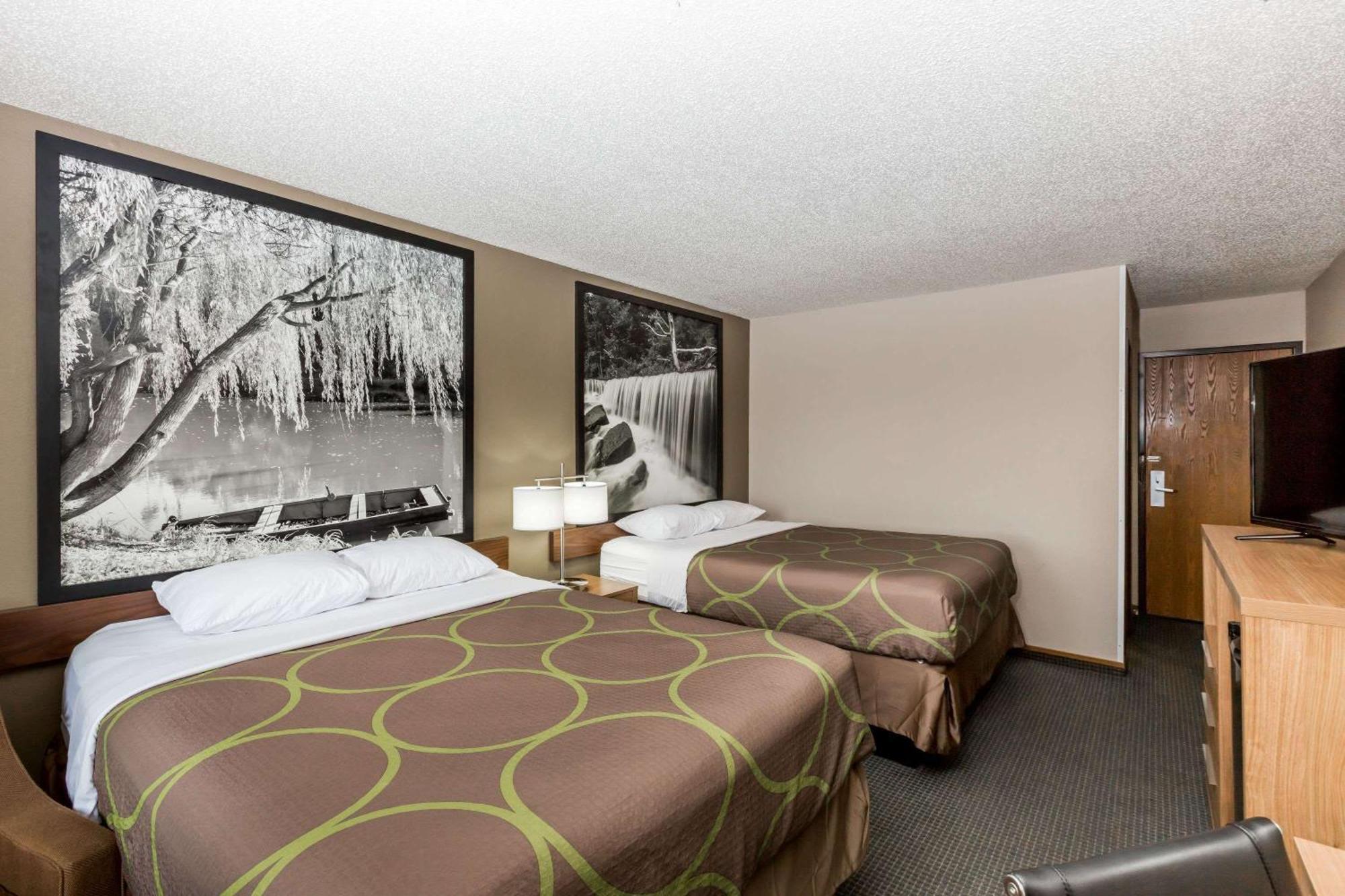 Deluxe Double Room Two Double Beds Non-Smoking