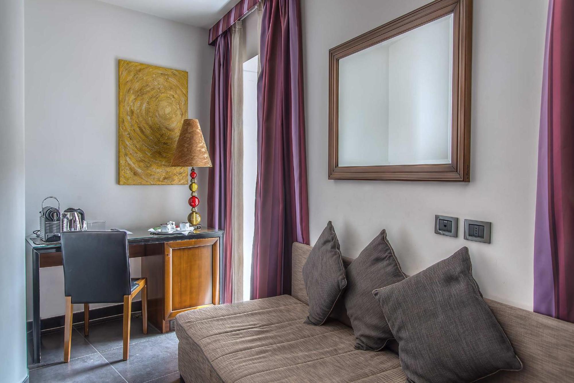 Triple Room,1279681012:JPEG