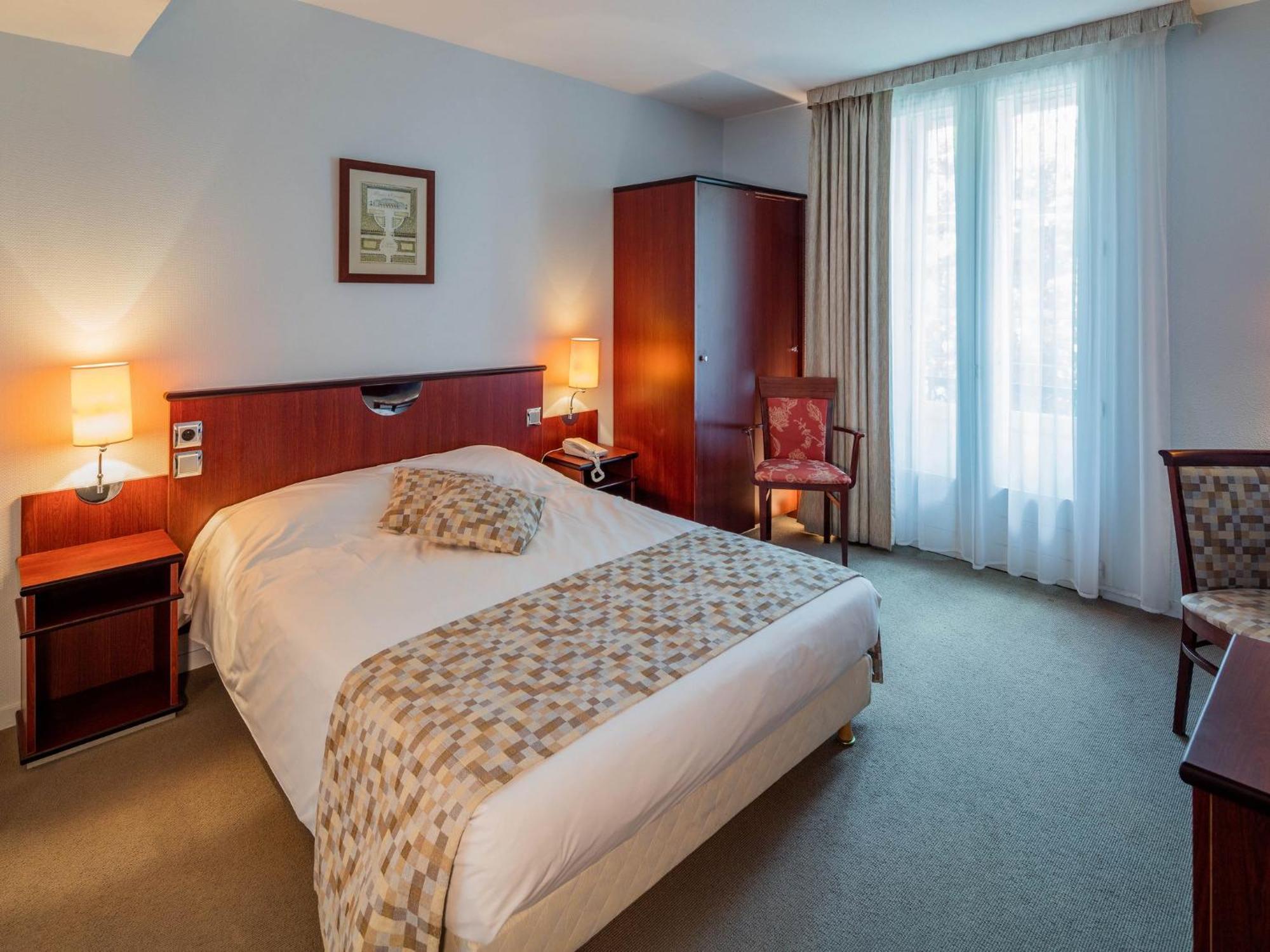 Chambre Double ou Lits Jumeaux