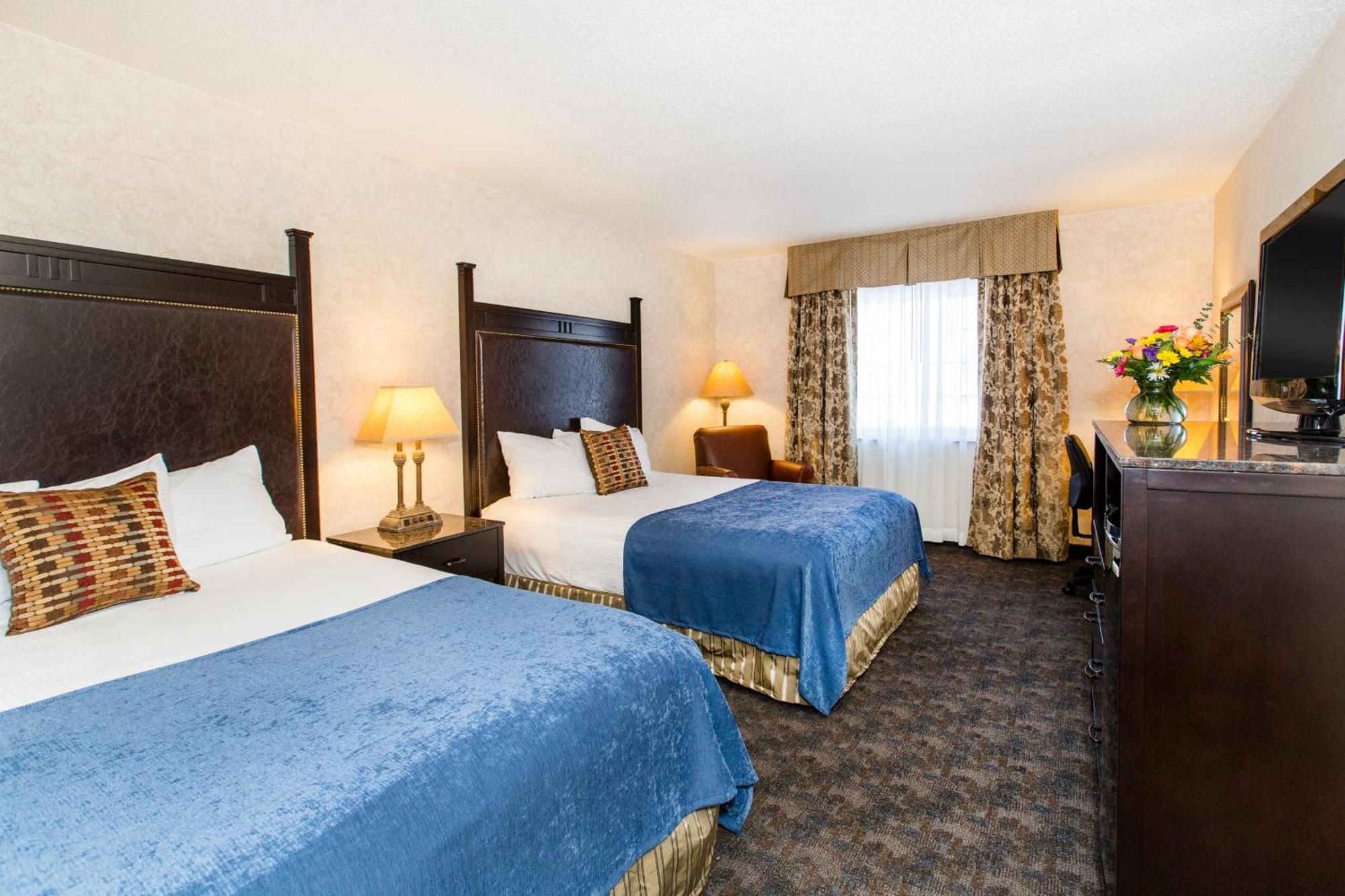 Queen Room Two Queen Beds