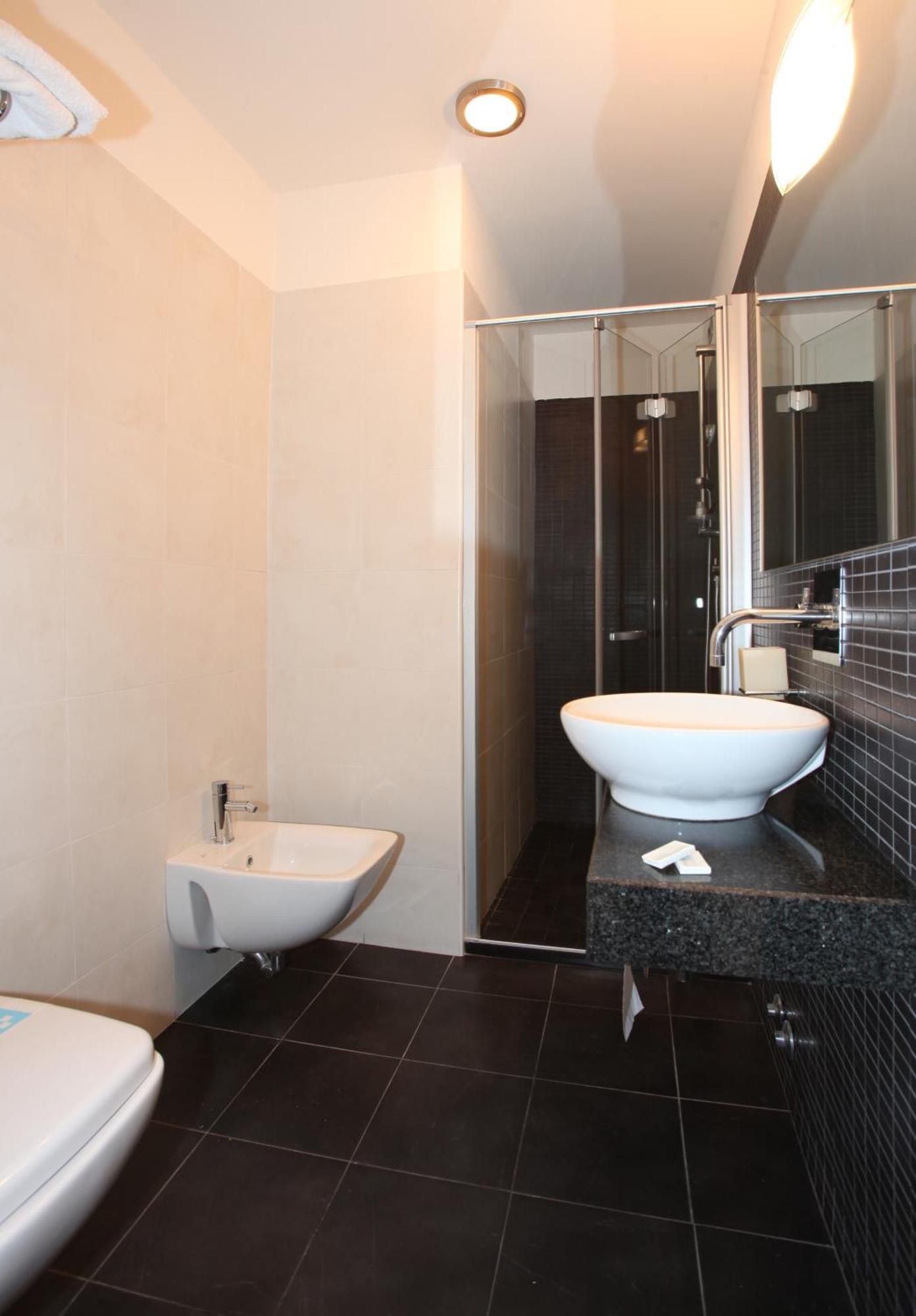 Double or Twin Room Balcony