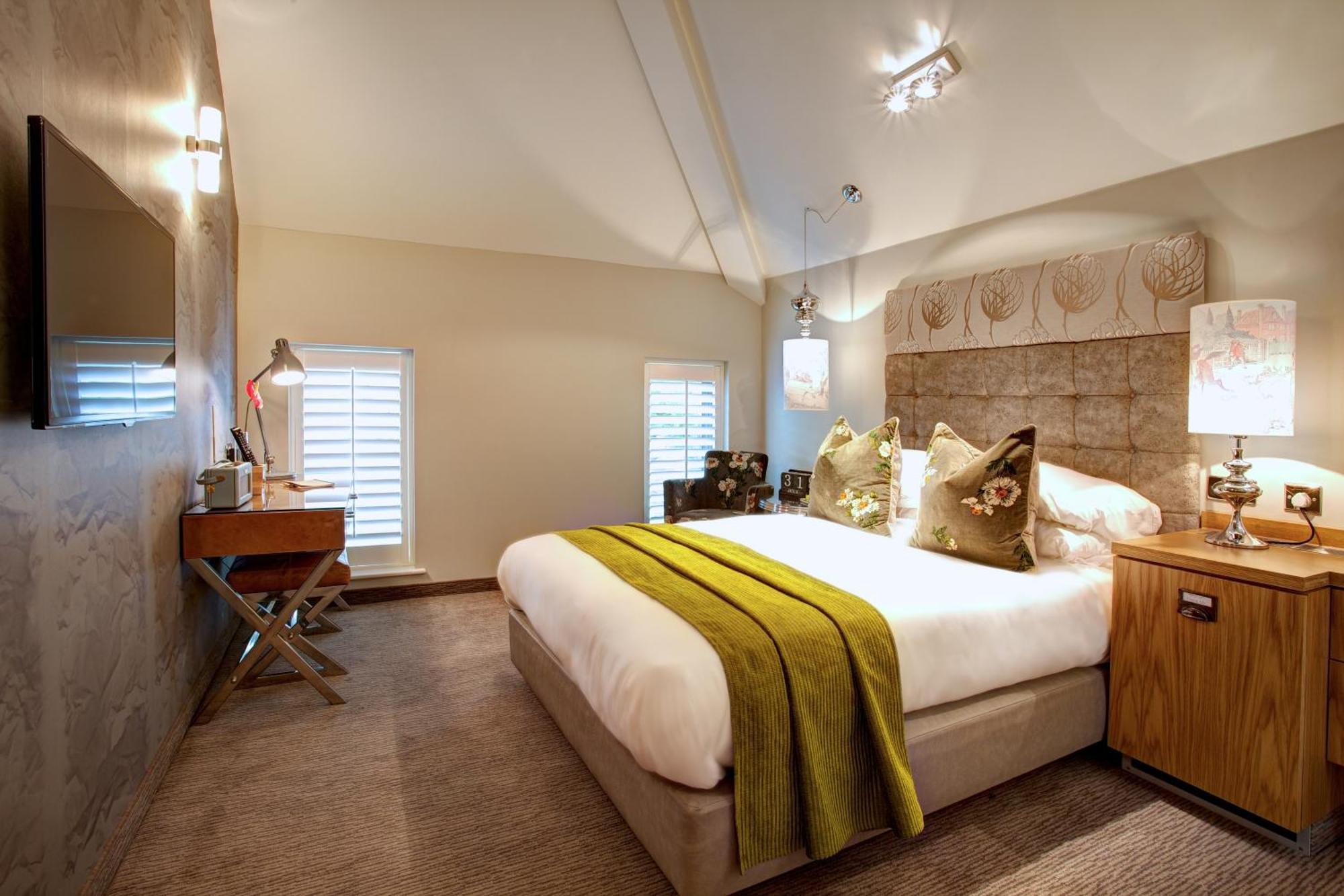 Classic Double Room