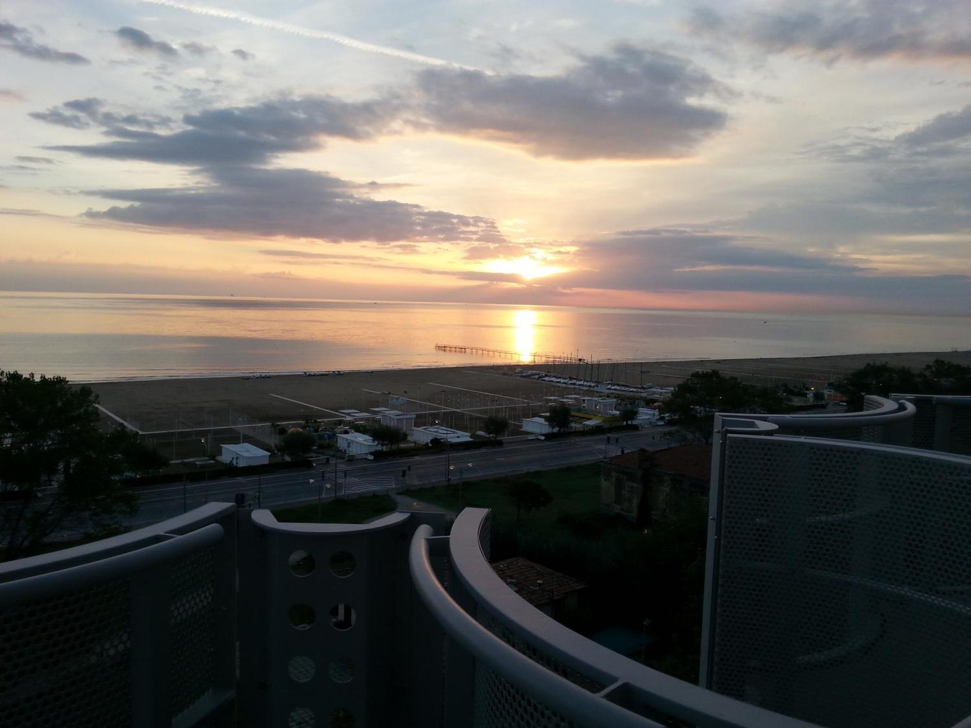 Double or Twin Room Side Sea View Balcony