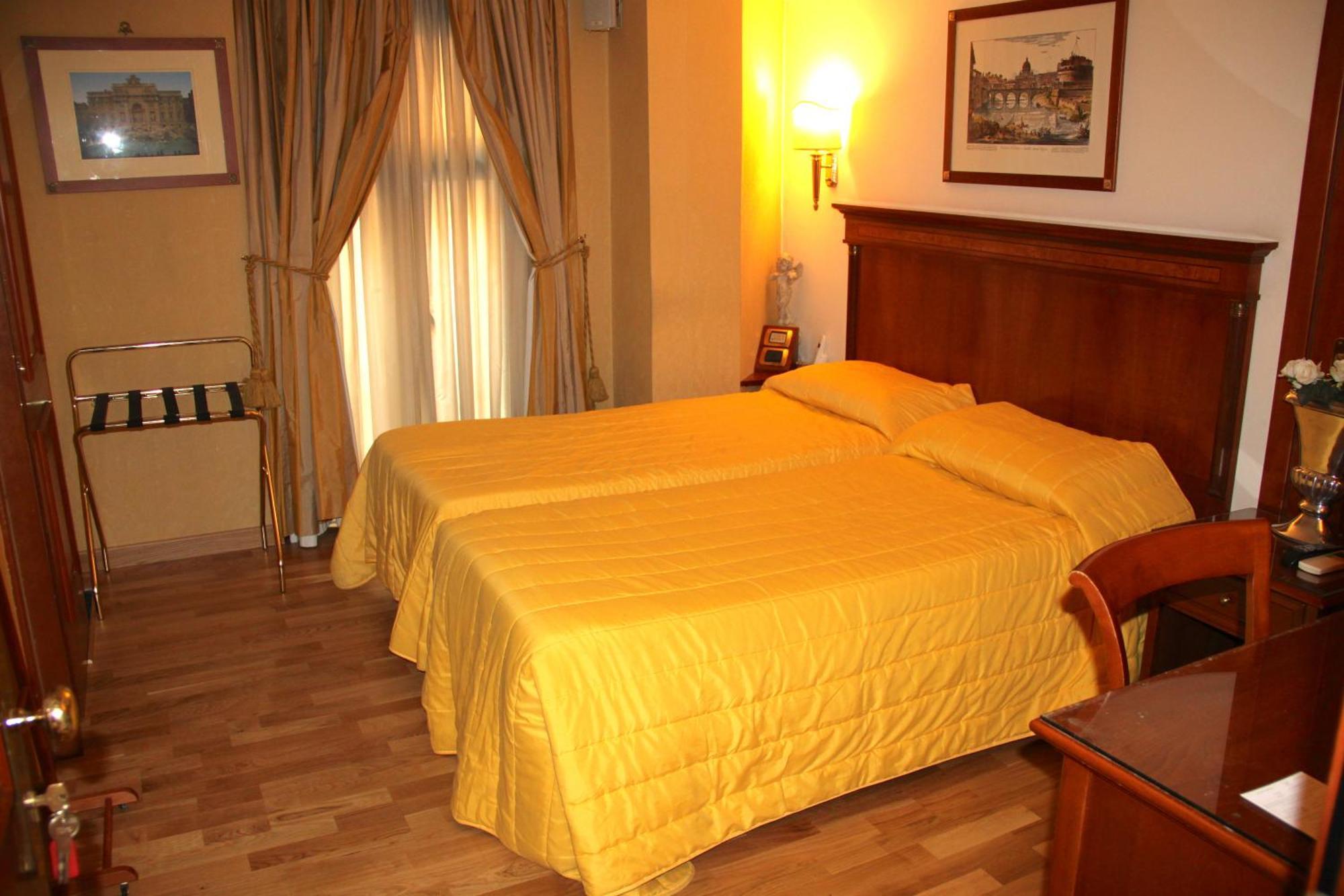 Double Room,715782262:JPEG