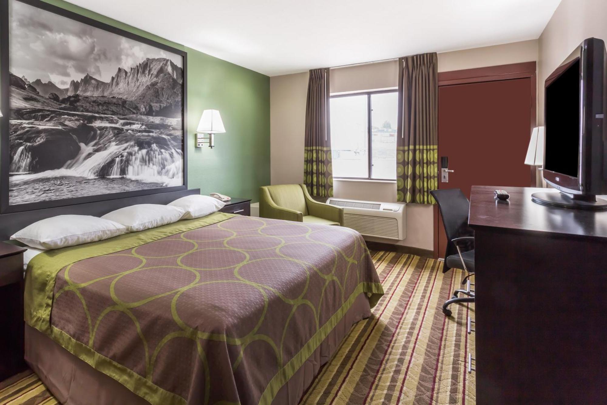 King Room - Mobility Access/Non-Smoking