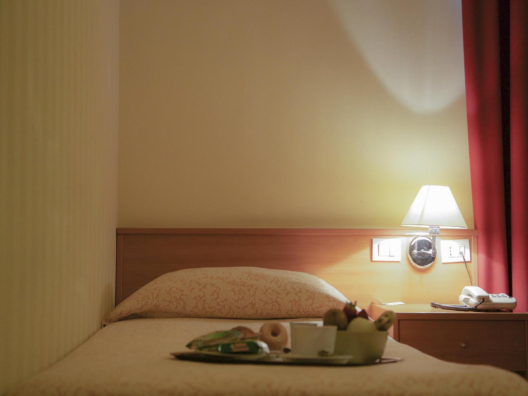 Economy Single Room