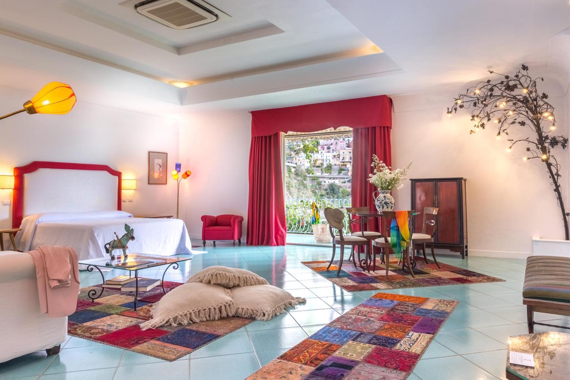 Große Suite mit Terrasse und Meerblick