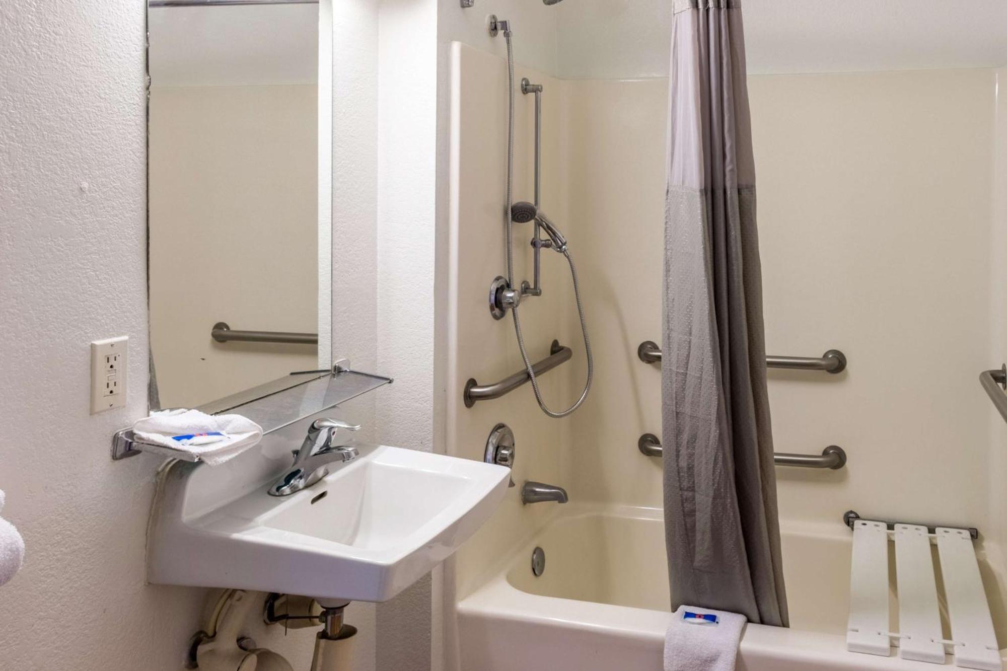 Double Room - Disability Access