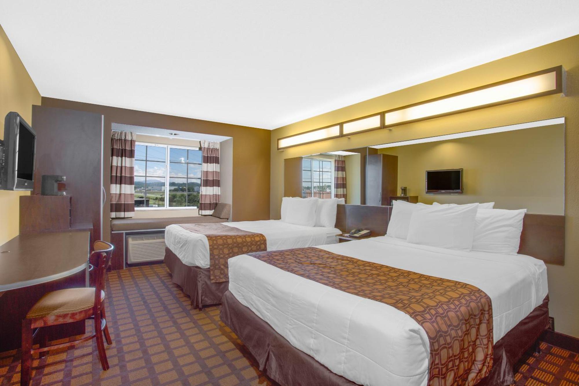Queen Room Two Queen Beds Non-Smoking