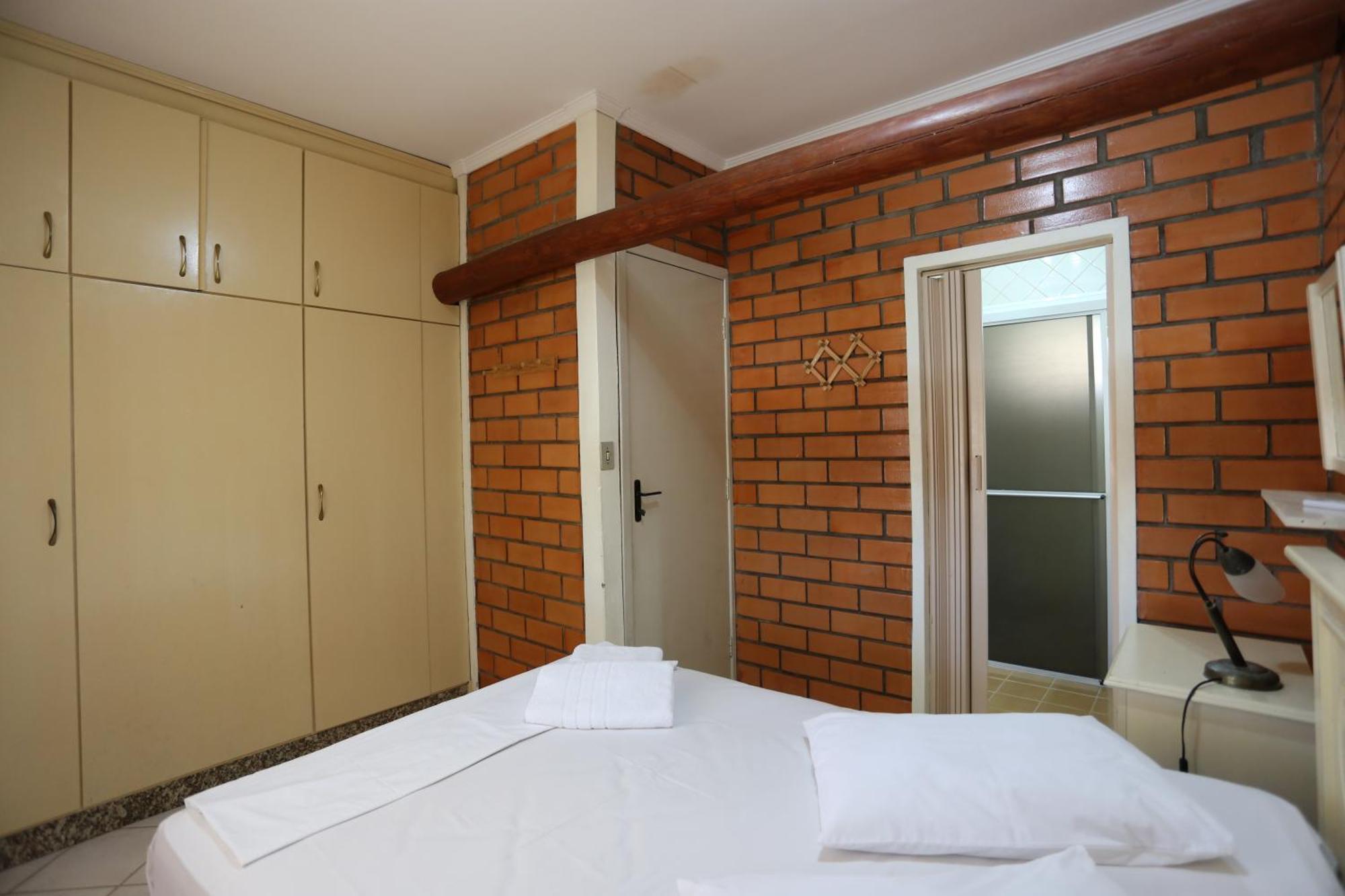 One-Bedroom Apartment Sea View