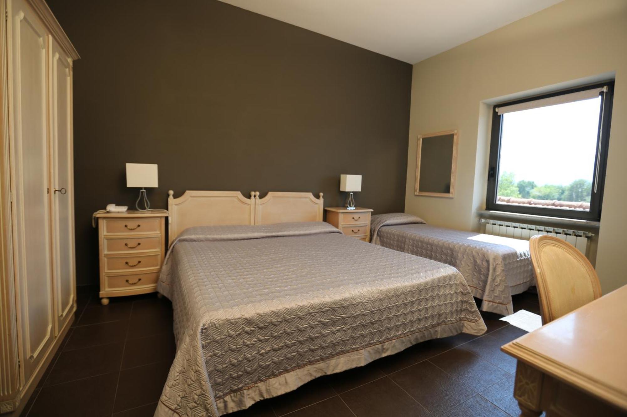 Classic Triple Room