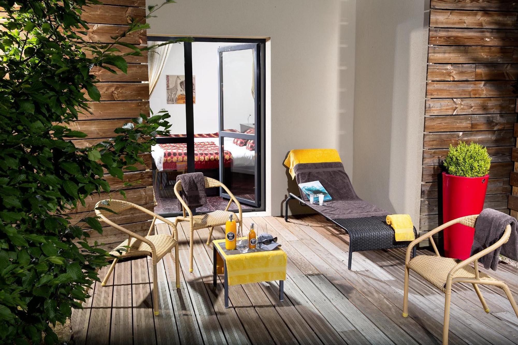 Triple Room Terrace