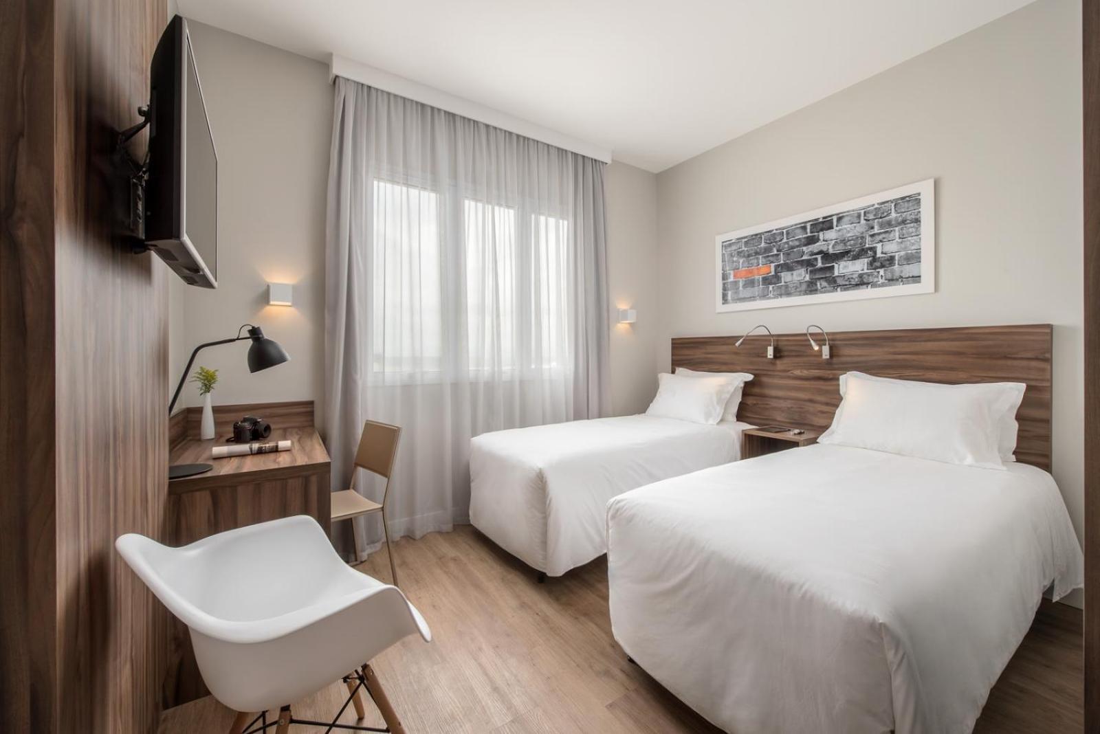 Quarto Triplo Standard com 3 Camas de Solteiro