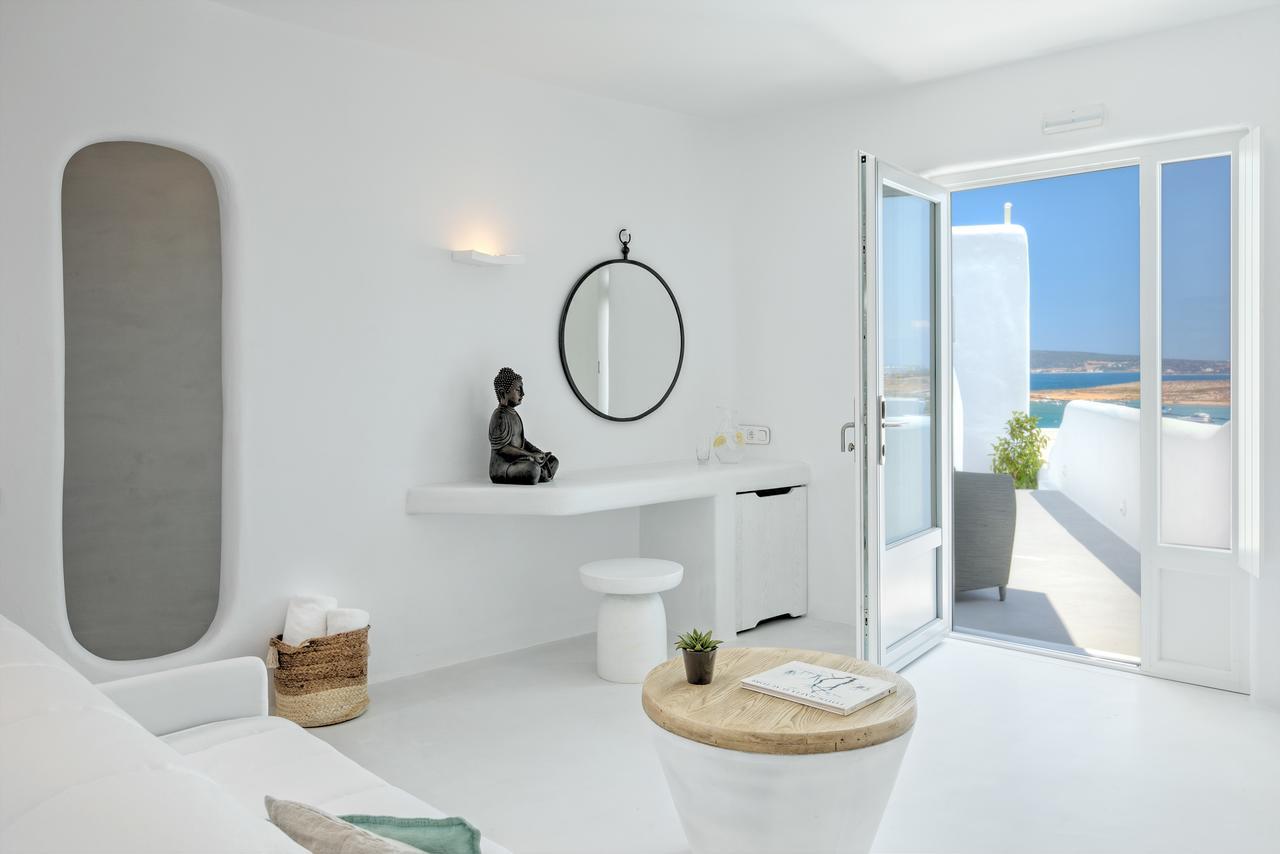 Ocean View Diamond Suite Heated Private Plunge Pool