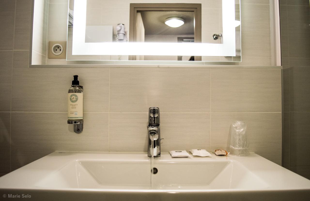 Comfort Queen Room