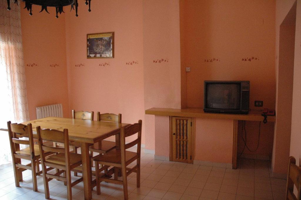 Two-Bedroom Apartment,22148928:JPEG