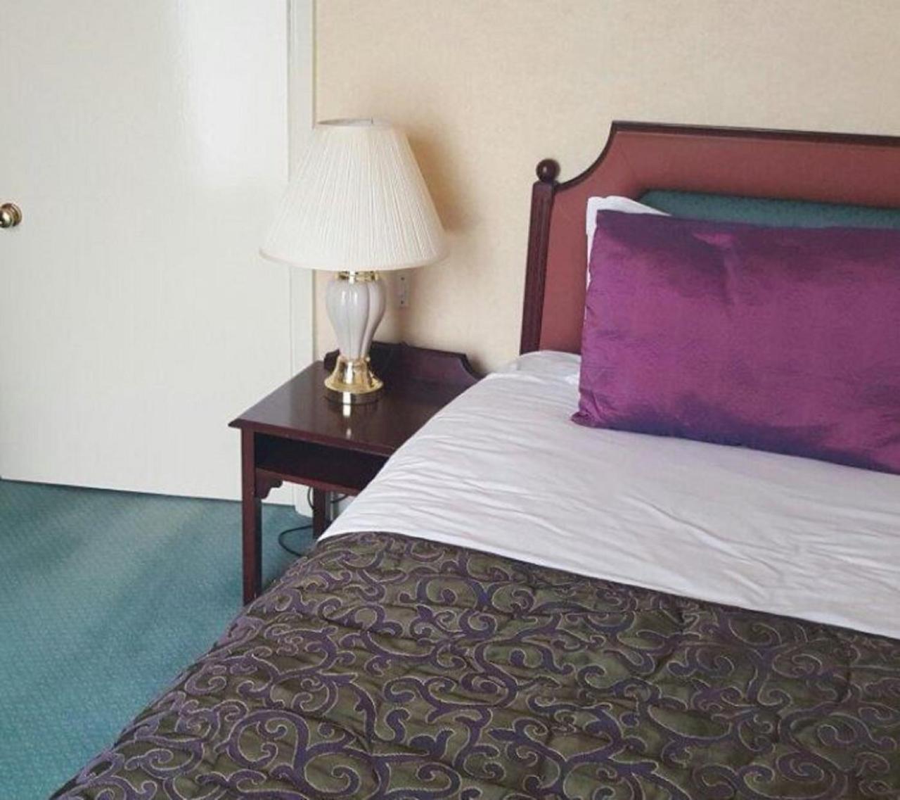 Compact Double Room