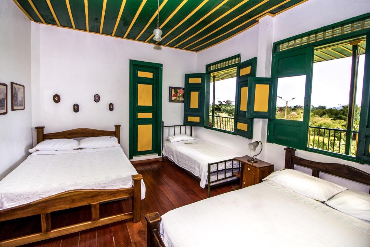 Quadruple Room,727402276:JPEG