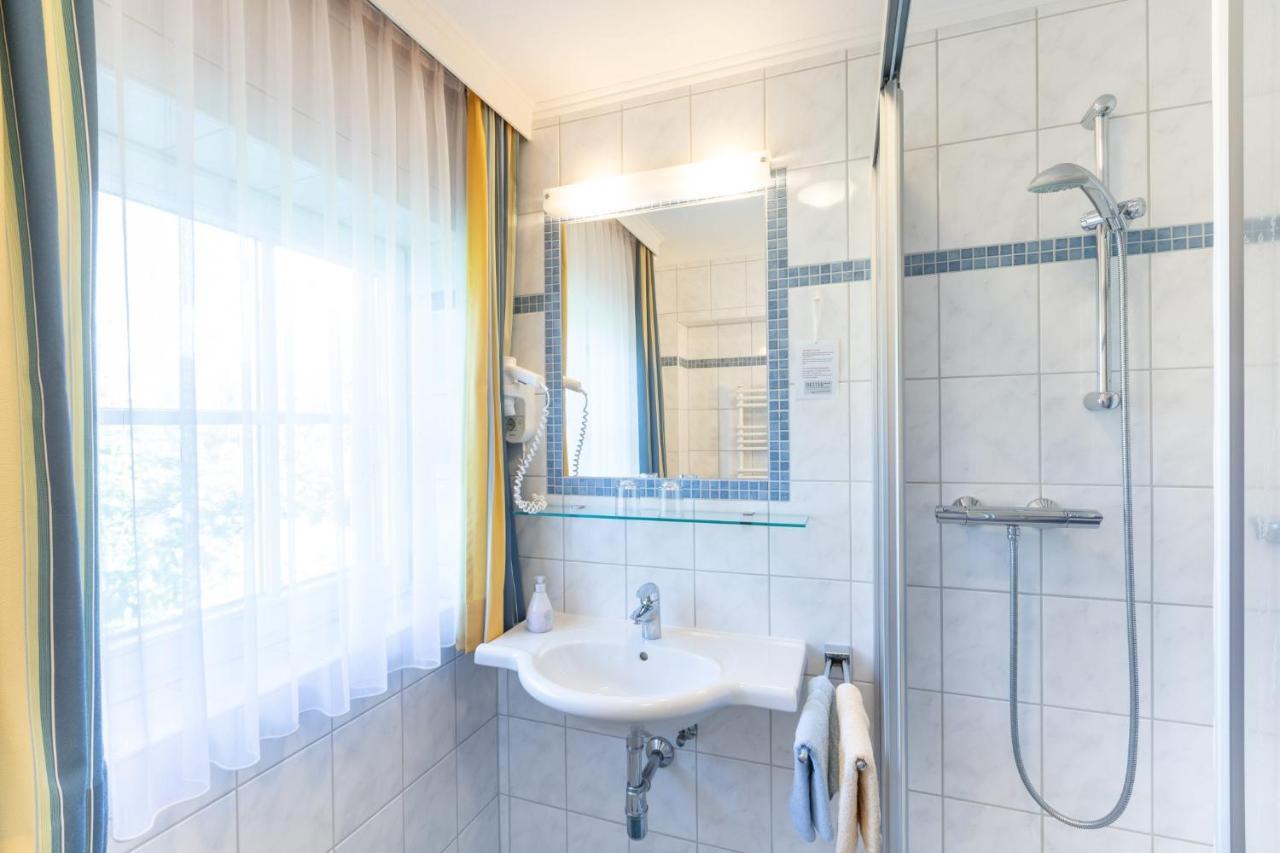 Doppelzimmer mit Balkon