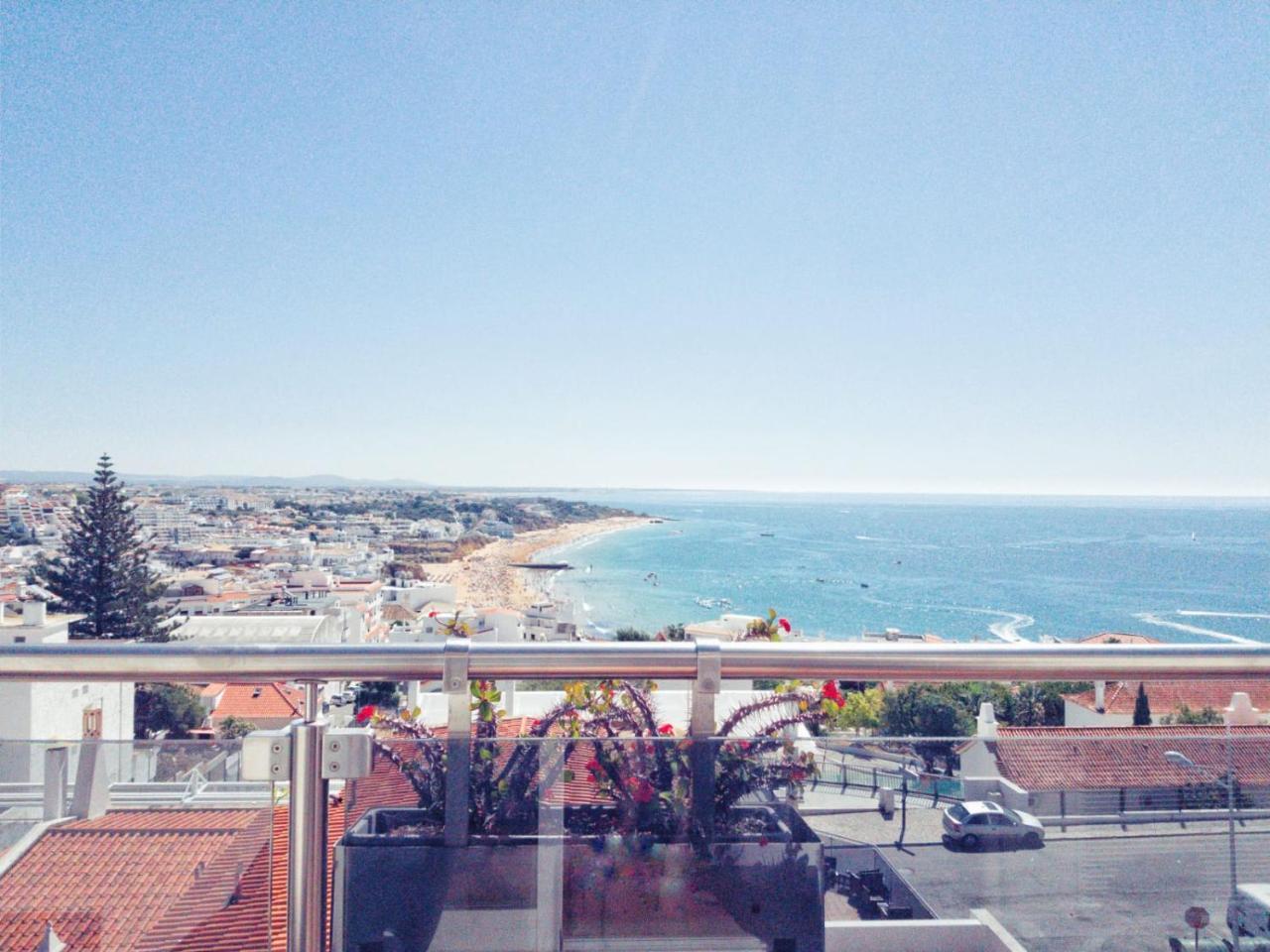 Double or Twin Room Sea View