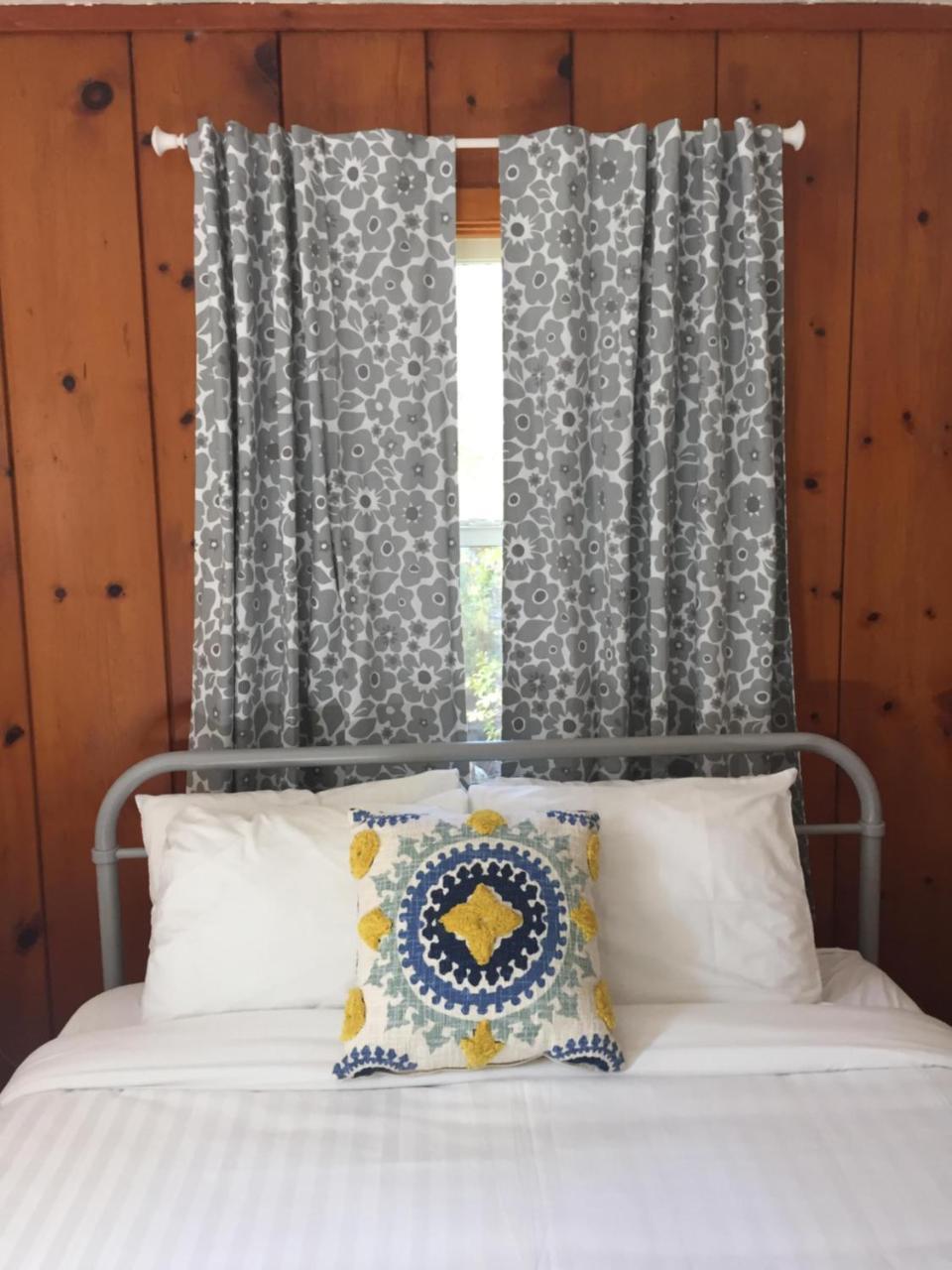 One-Bedroom Cottage
