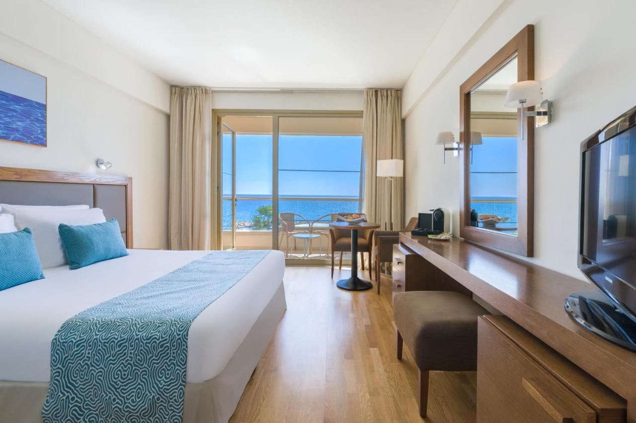 Quarto Superior com Cama King-size