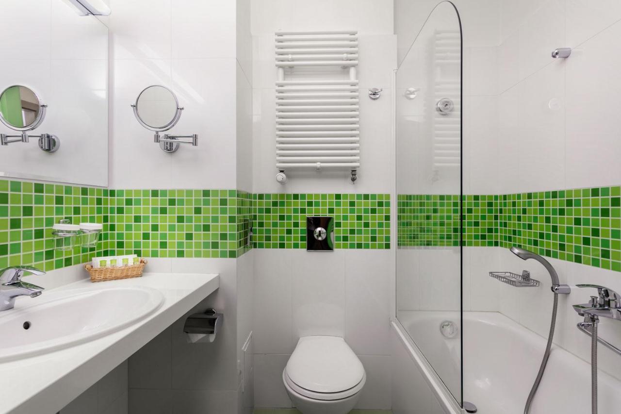 Double or Twin Room with Spa Package Classic