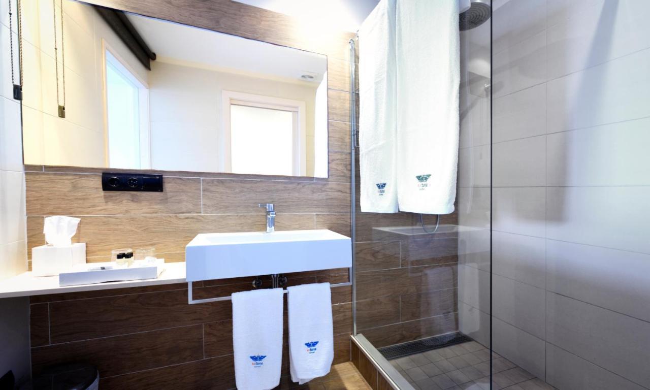 Double or Twin Room Extra Bed