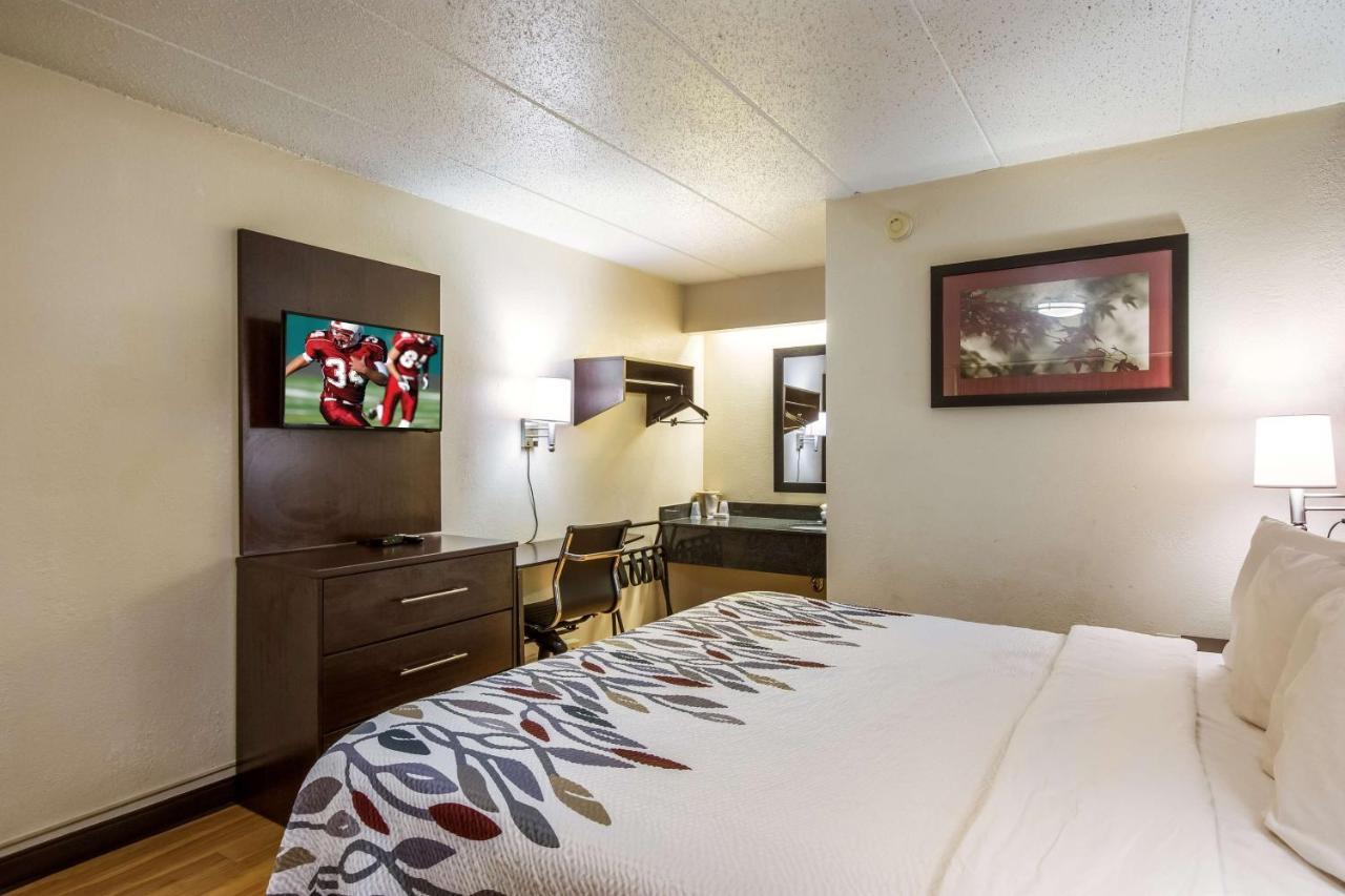Deluxe King Room Non-Smoking