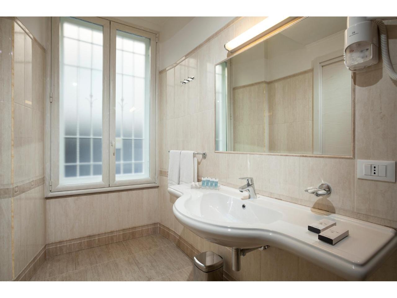 Double or Twin Room Annex