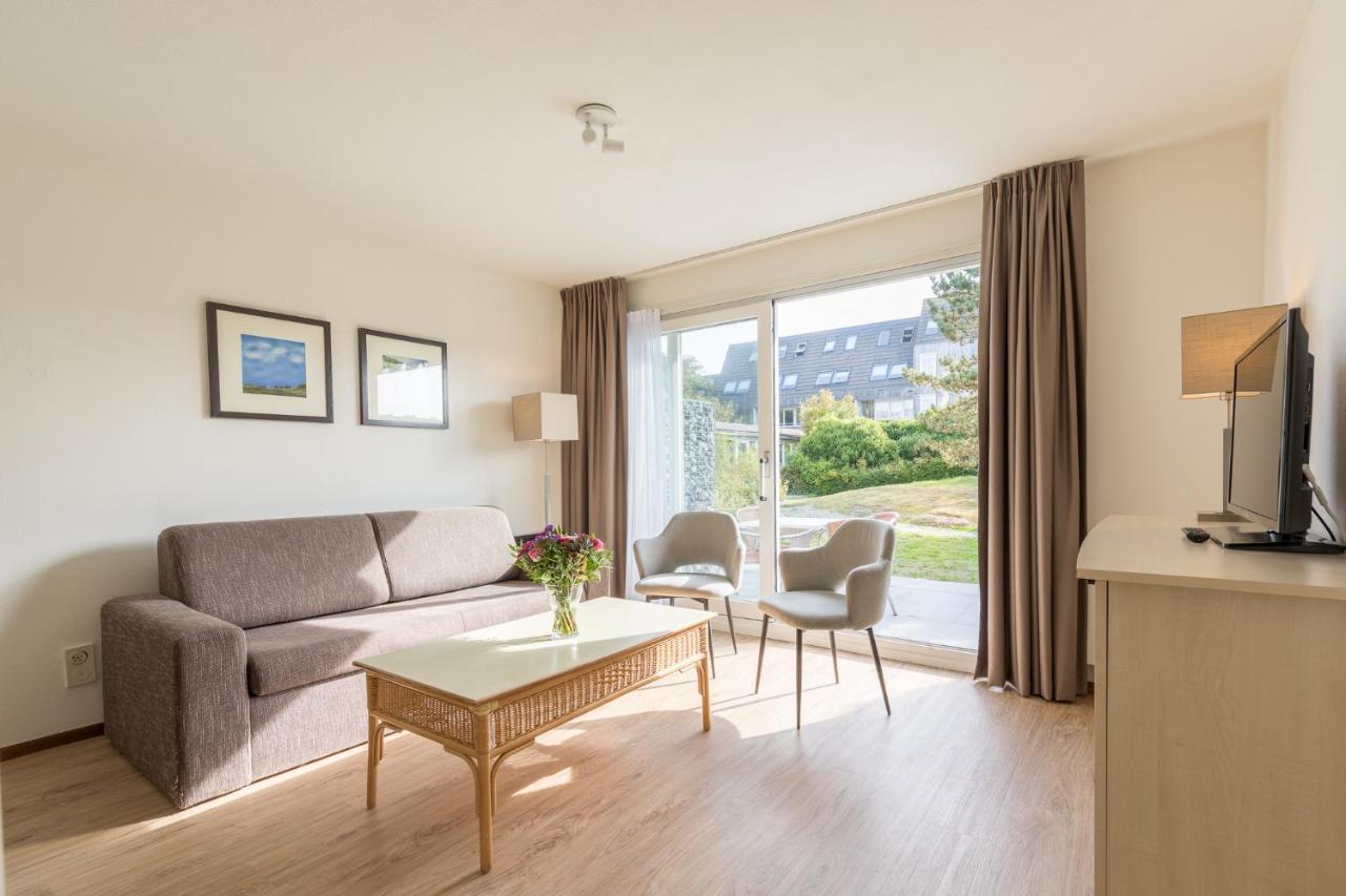 Family Room (2 Adults + 2 Children)