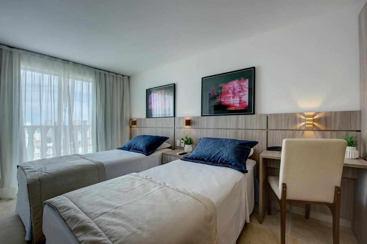 Quarto Triplo Standard