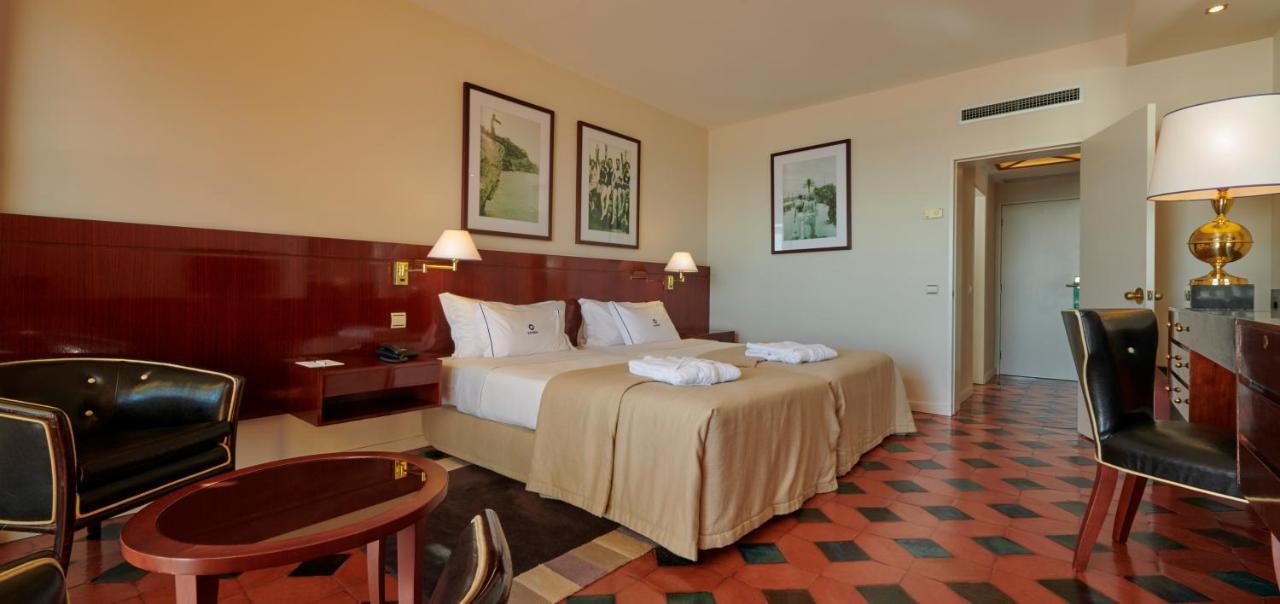 Superior Twin Room Balcony Sea View