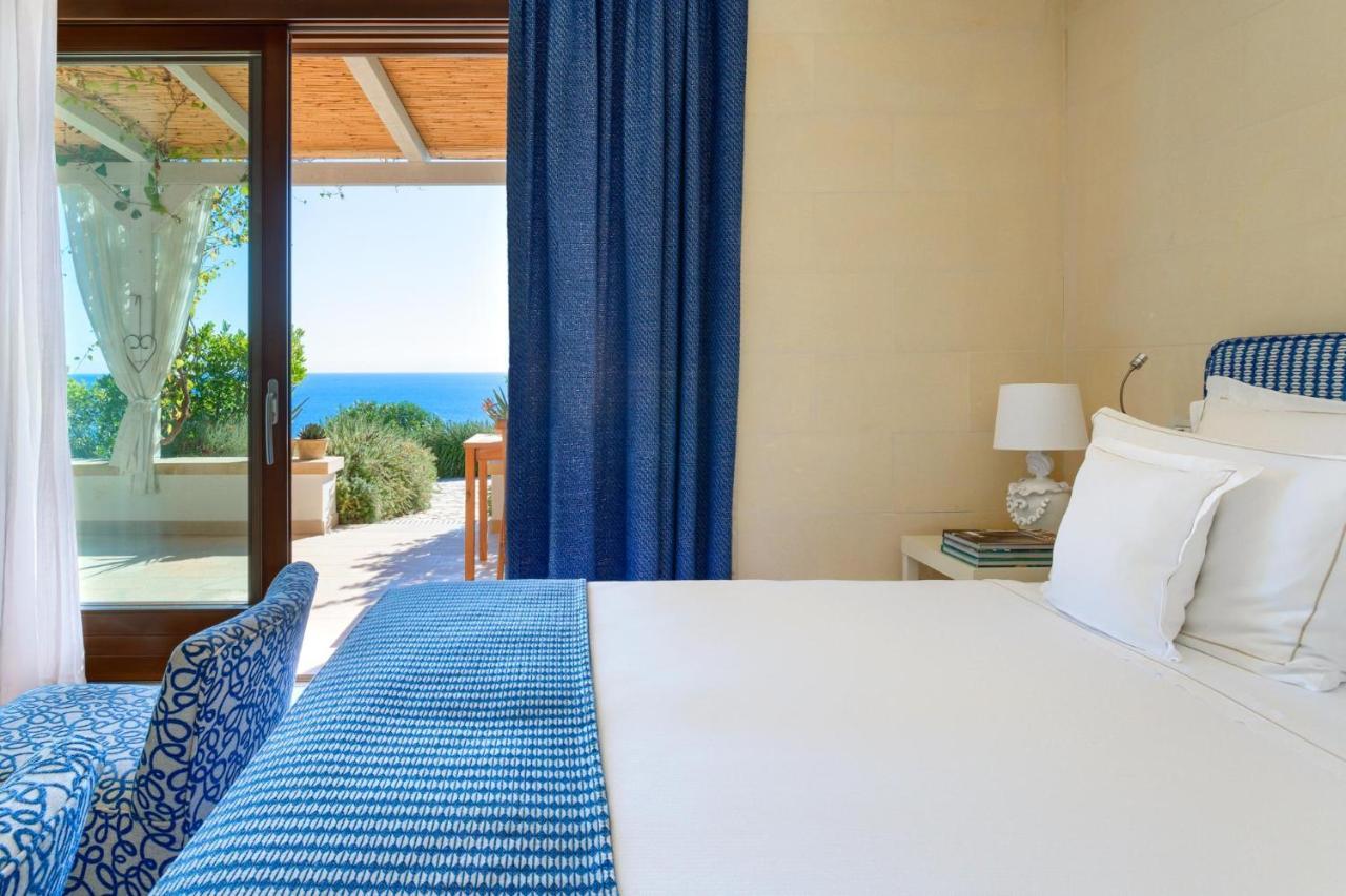 Deluxe Double or Twin Room Sea View