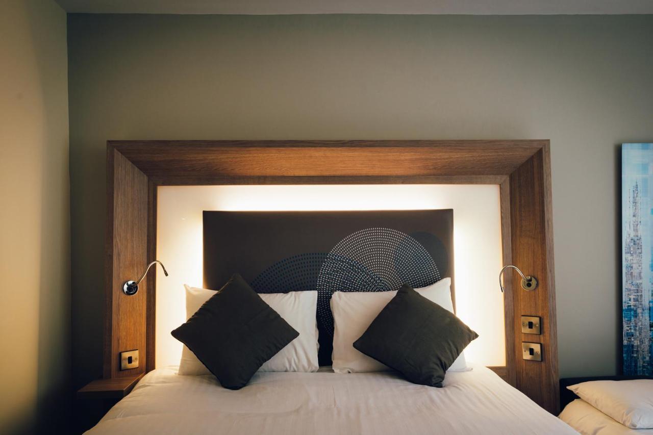 Superior Premium Queen Room