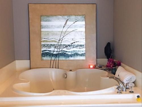 King Room Spa Bath