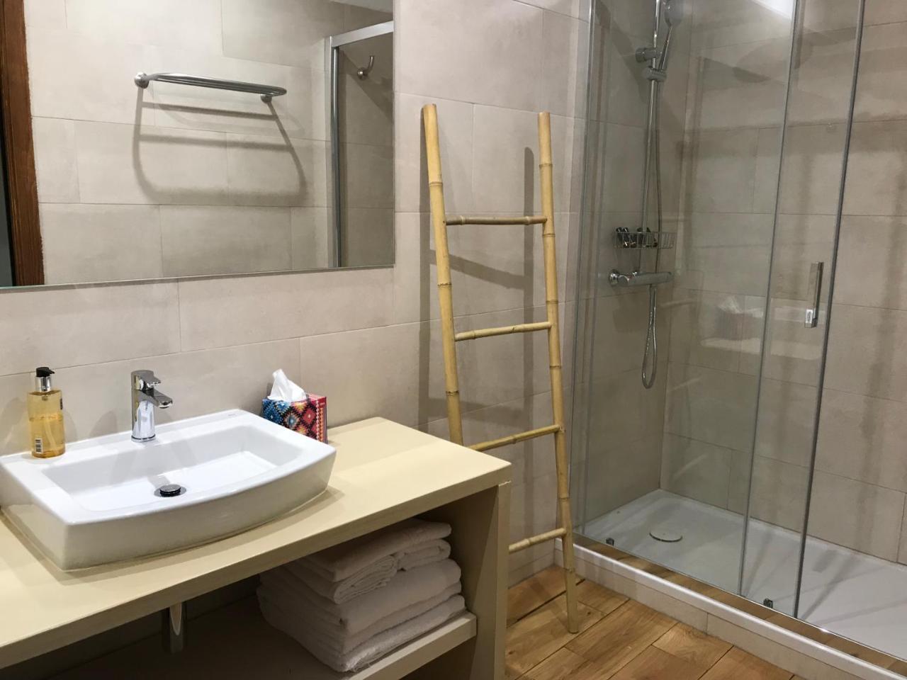 Triple Room,760570628:JPEG