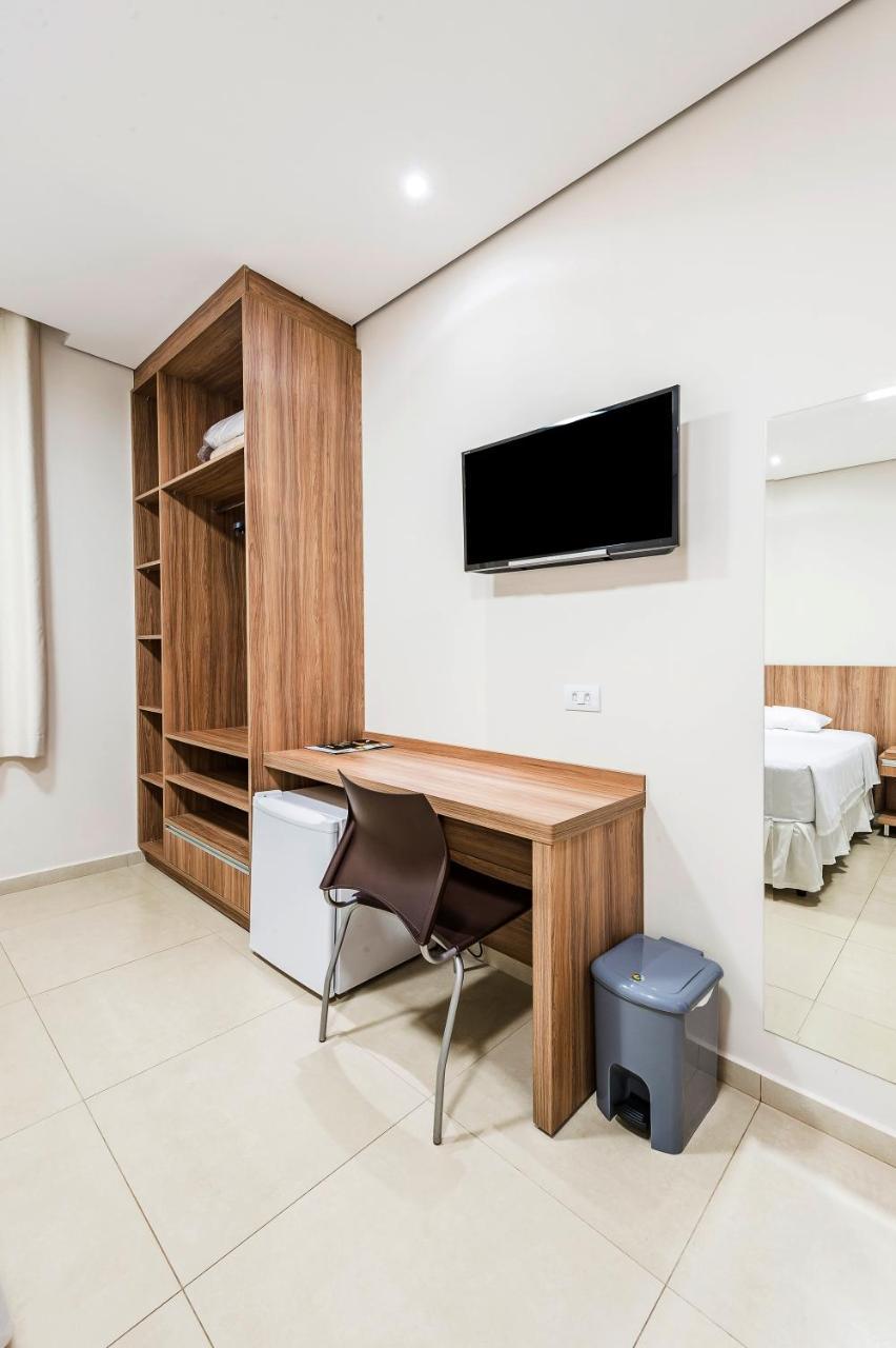 Quarto Triplo Standard
