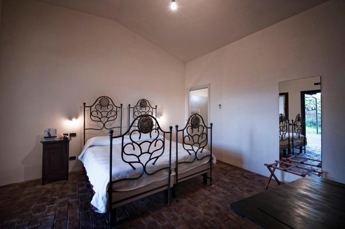 Double or Twin Room Pool View,762402730:JPEG
