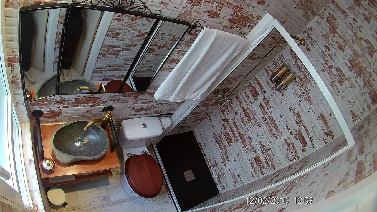 Quadruple Room Private Bathroom