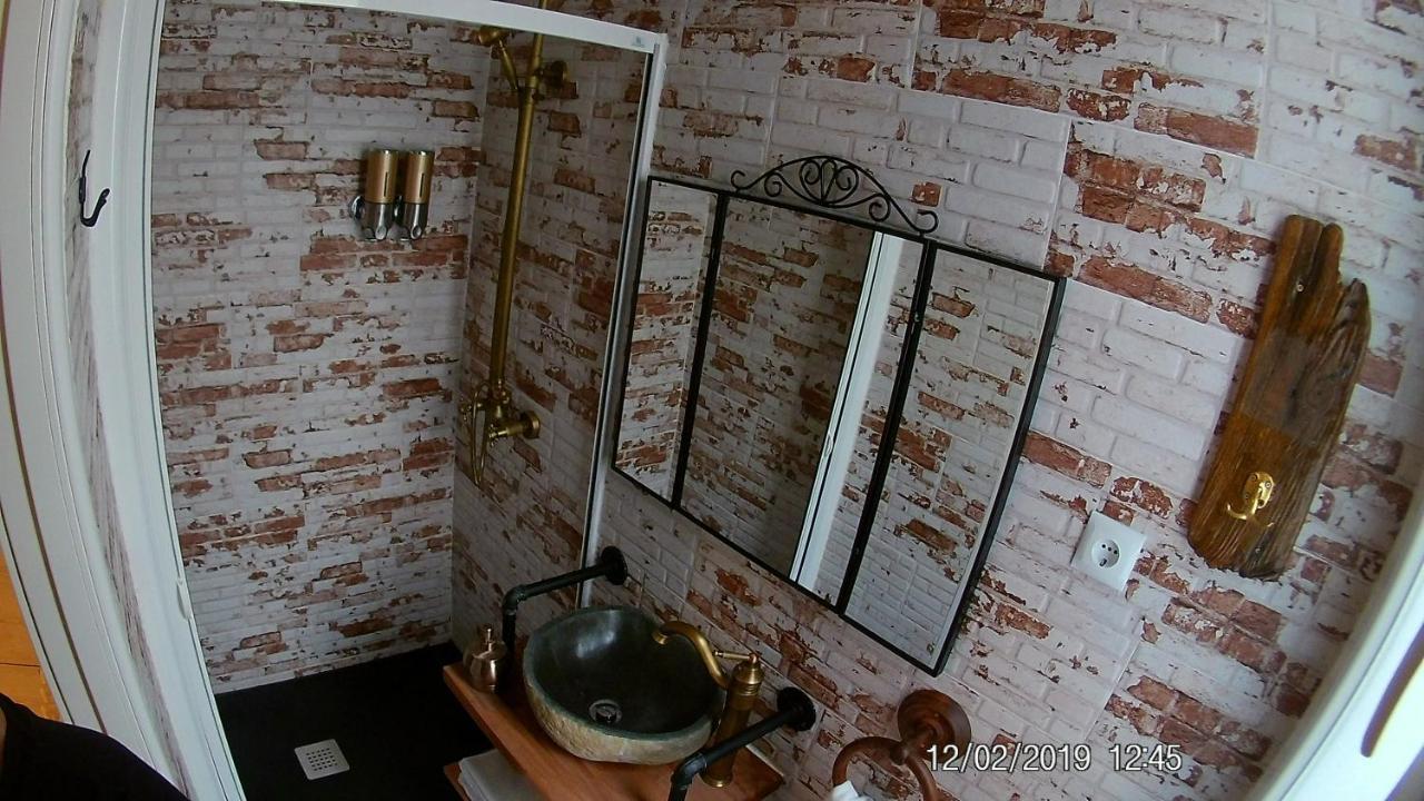Quadruple Room Private Bathroom